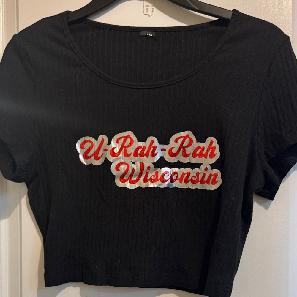 Black Wisconsin Graphic Women's cropped top